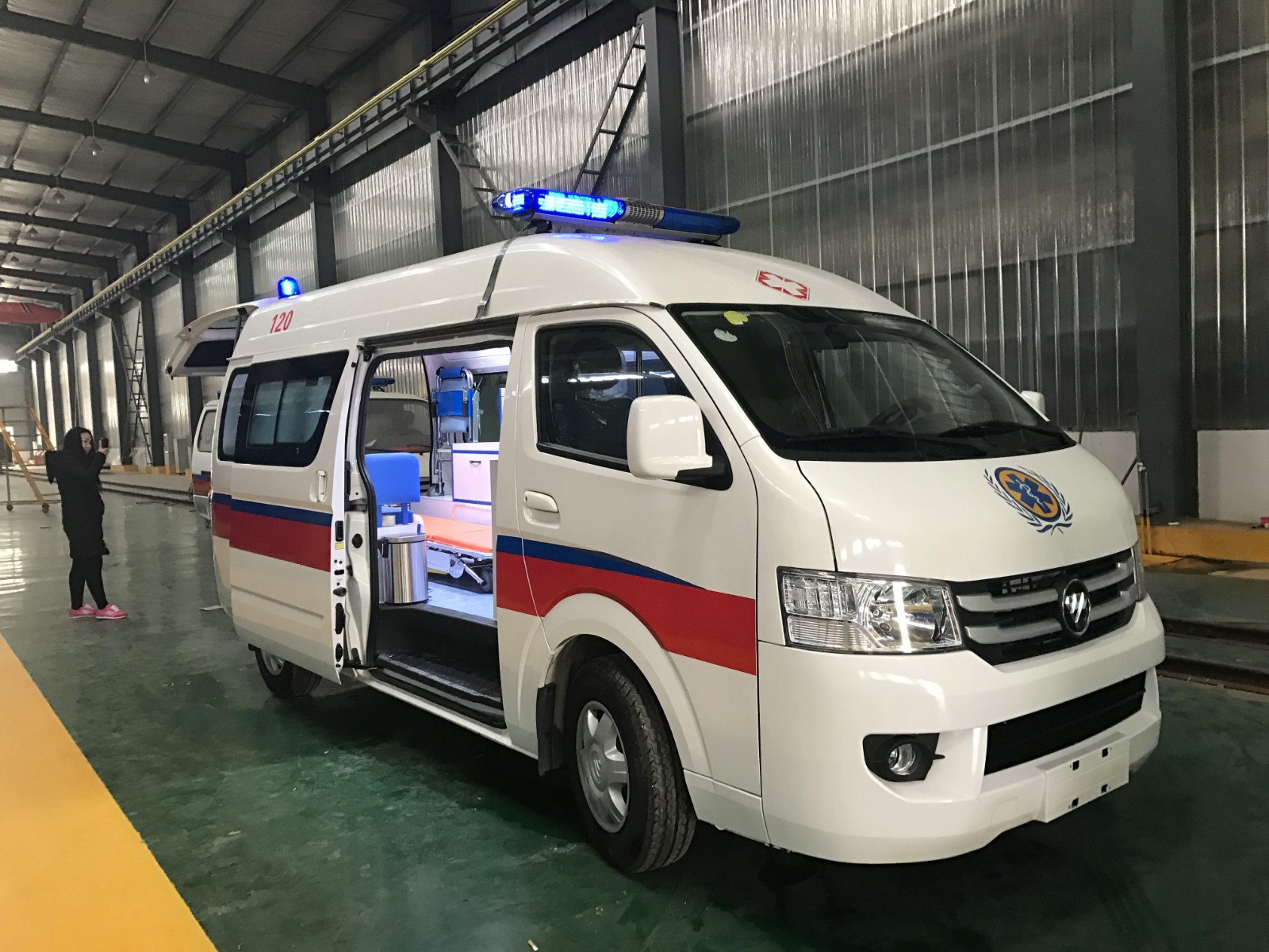连南救护车转院